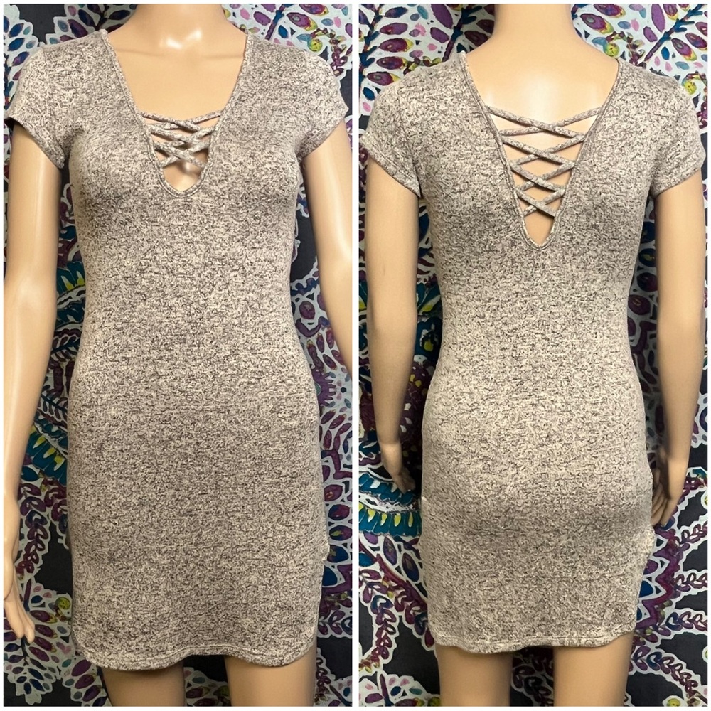 $5 if bundled VIBE Bodycon Mini Dress Size Small Oatmeal Color